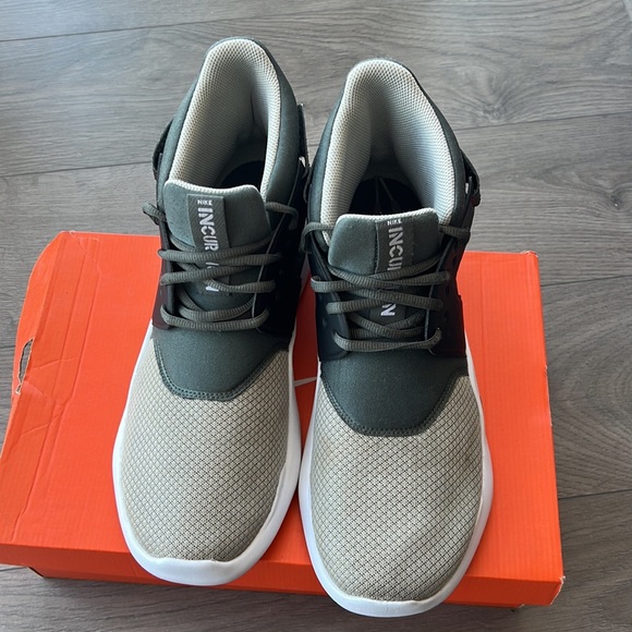 Nike Incursion - Picture 5 of 6